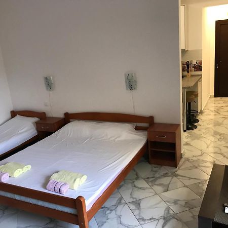 Vilena Apartmani Тиват Екстер'єр фото