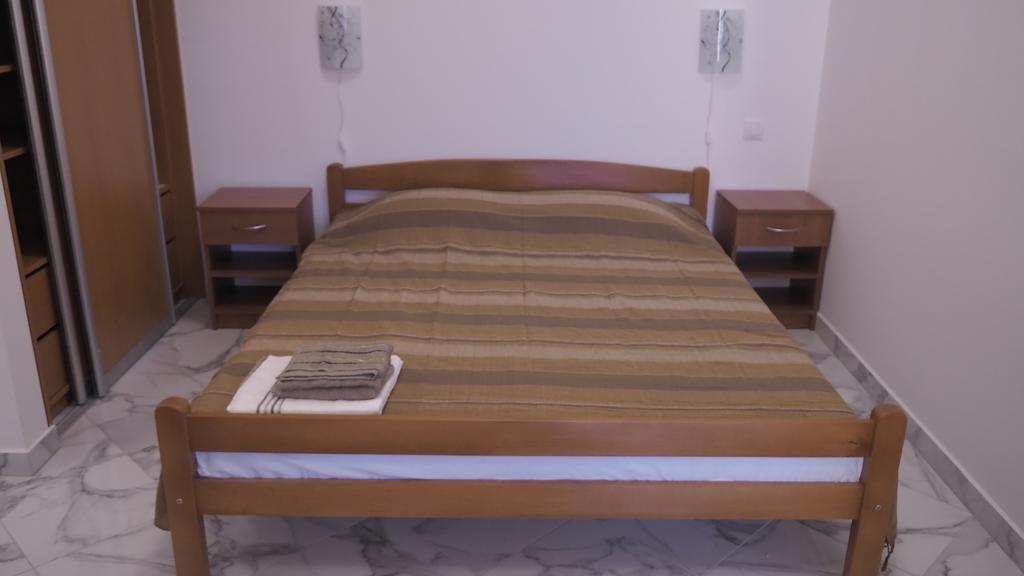 Vilena Apartmani Тиват Екстер'єр фото
