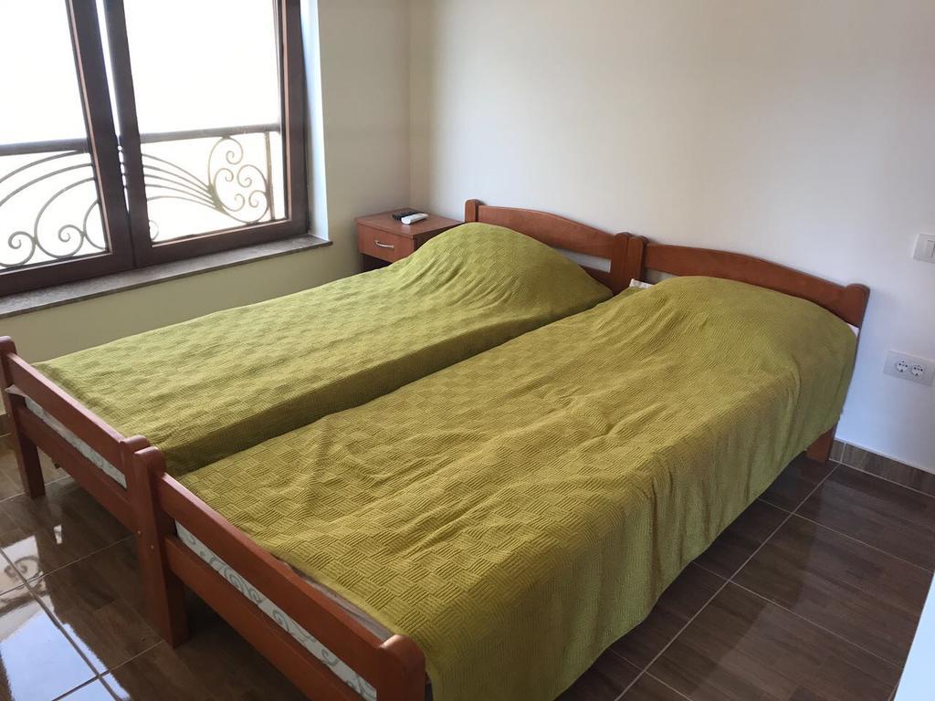 Vilena Apartmani Тиват Екстер'єр фото