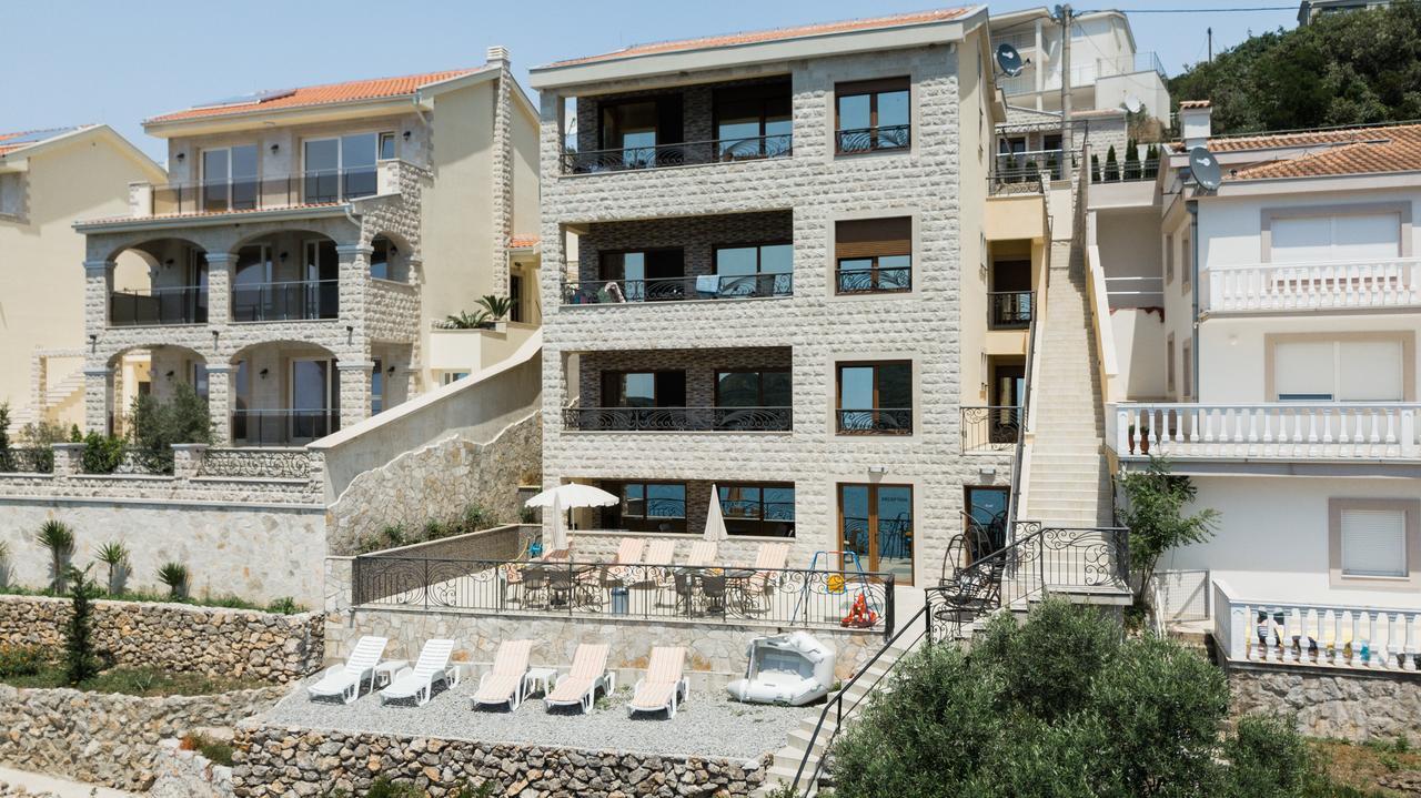 Vilena Apartmani Тиват Екстер'єр фото