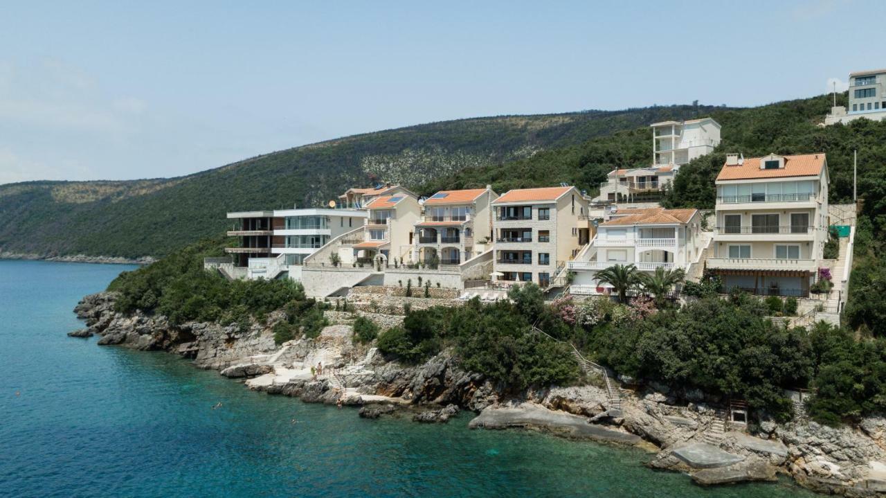 Vilena Apartmani Тиват Екстер'єр фото